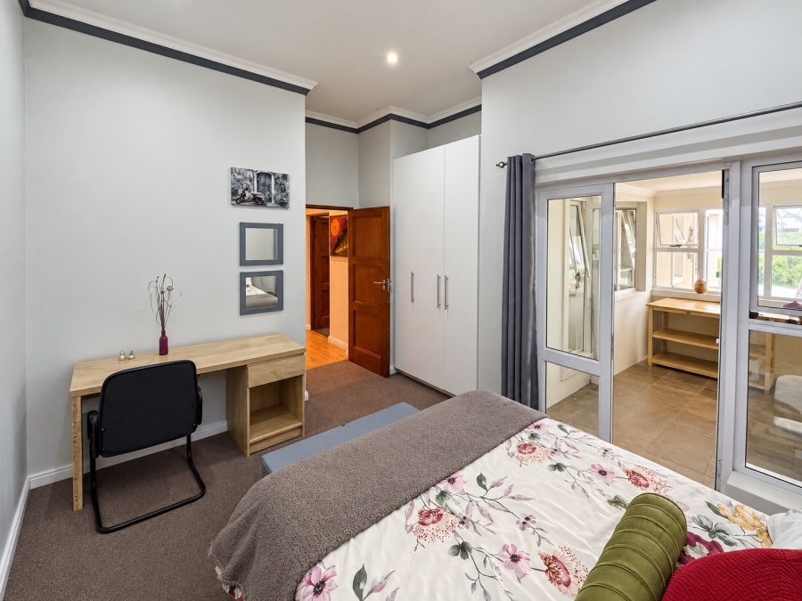 5 Bedroom Property for Sale in Kingswood Golf Estate Western Cape